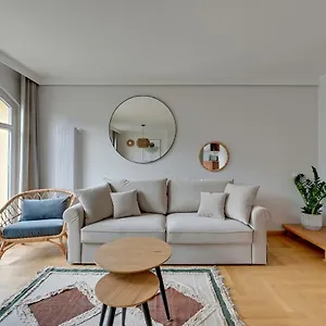 https://boho-sopot-apartament-dwupoziomowy.sopothotels.com